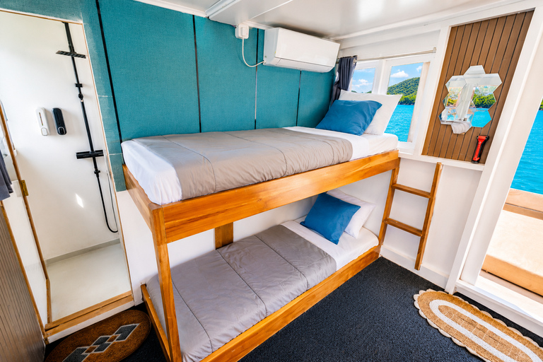 Labuan Bajo: 3-Day Komodo Sailing Ocean View Cabin All Fees Standard Boat | Sharing Room Ocean View | Tiket not Included