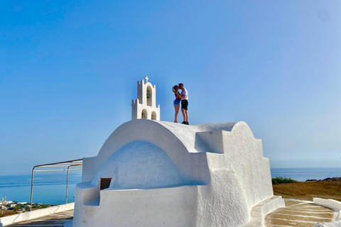 Santorini: Private Jeep Tour to Island Highlights