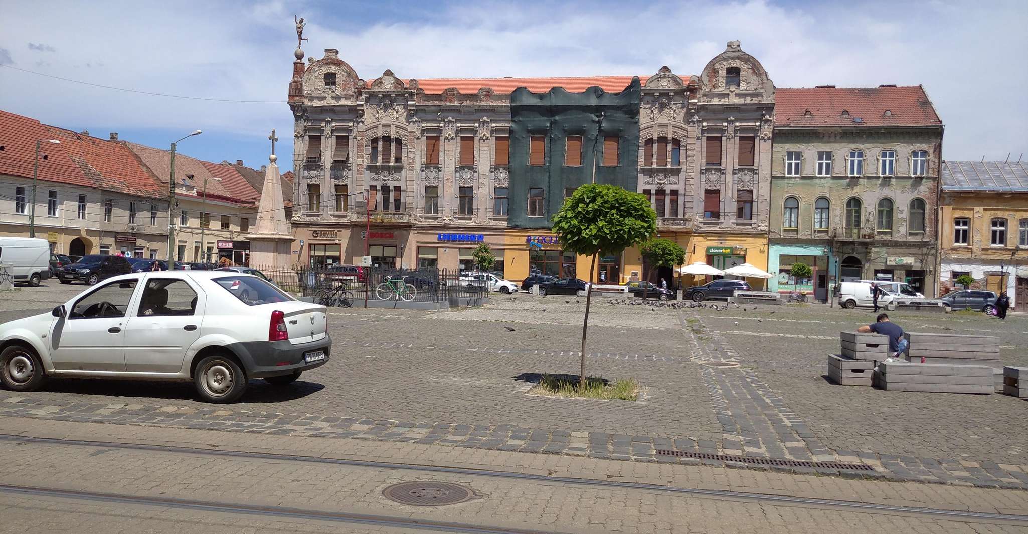 Timisoara, Dream Tour nel quartiere dei tessuti - Hizvo