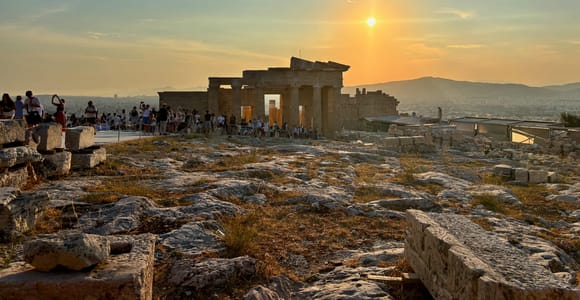Athens: Acropolis Sunset Guided Tour & Democracy Hills Walk