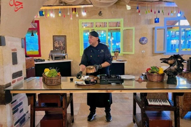Amman: Guided Walking Tour with Cooking Class & Food Tasting