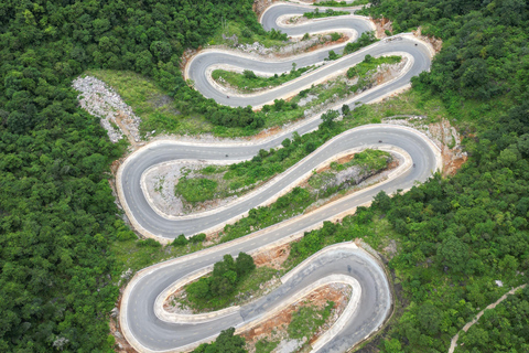 从河内出发：3日游览高平的亮点。从河内出发：3天高平精华游。