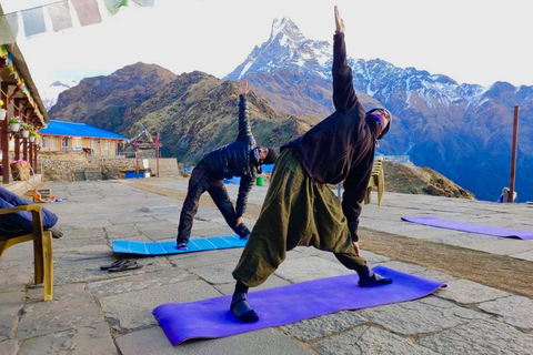 Nepal: 10 Days Annapurna Basecamp Yoga Trek