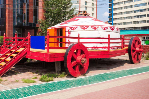 Ulaanbaatar: Guided City Tour with Private Transport
