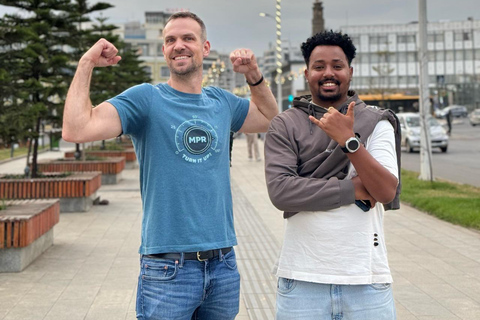 Addis Ababa: Guided City Tour with Lunch and Dinner