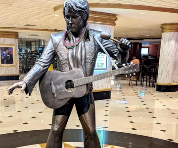 Las Vegas: Elvis Presley History Walking Tour langs bezienswaardigheden