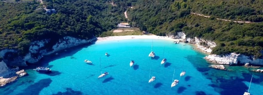 Depuis Parga : explorez les merveilles de Paxos et Antipaxos