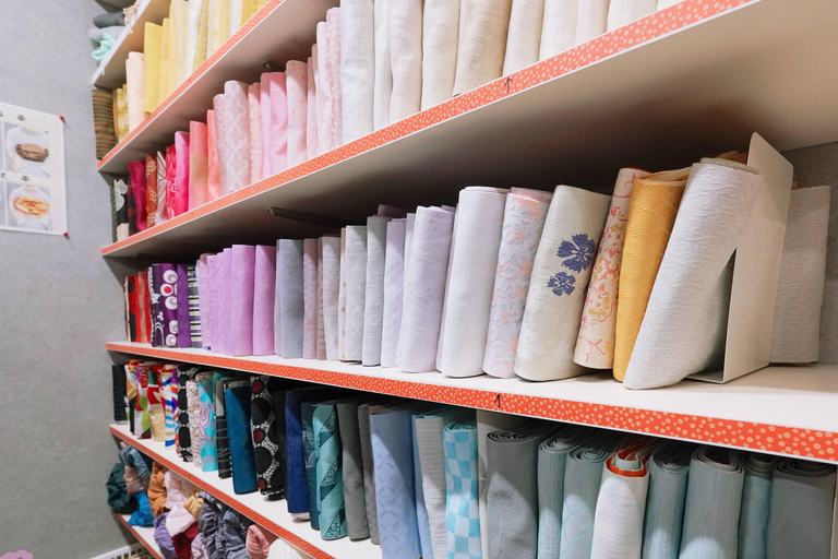 Kyoto: Gion Kiyomizudera Kimono Yukata Hairstyle& Photoshoot Kyoto Photo Session ONLY (1-Hour)