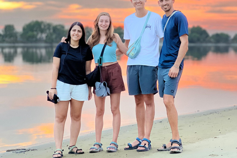 Kampot: Pepper Plantation & Sunset at the Salt Fields