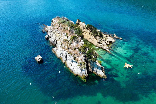 Lisboa: Aventura de caiaque e mergulho com snorkel