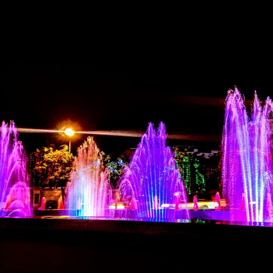 Colagem de mídia