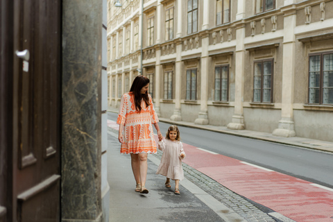 Servizio fotografico privato a piedi nel centro storico di Graz