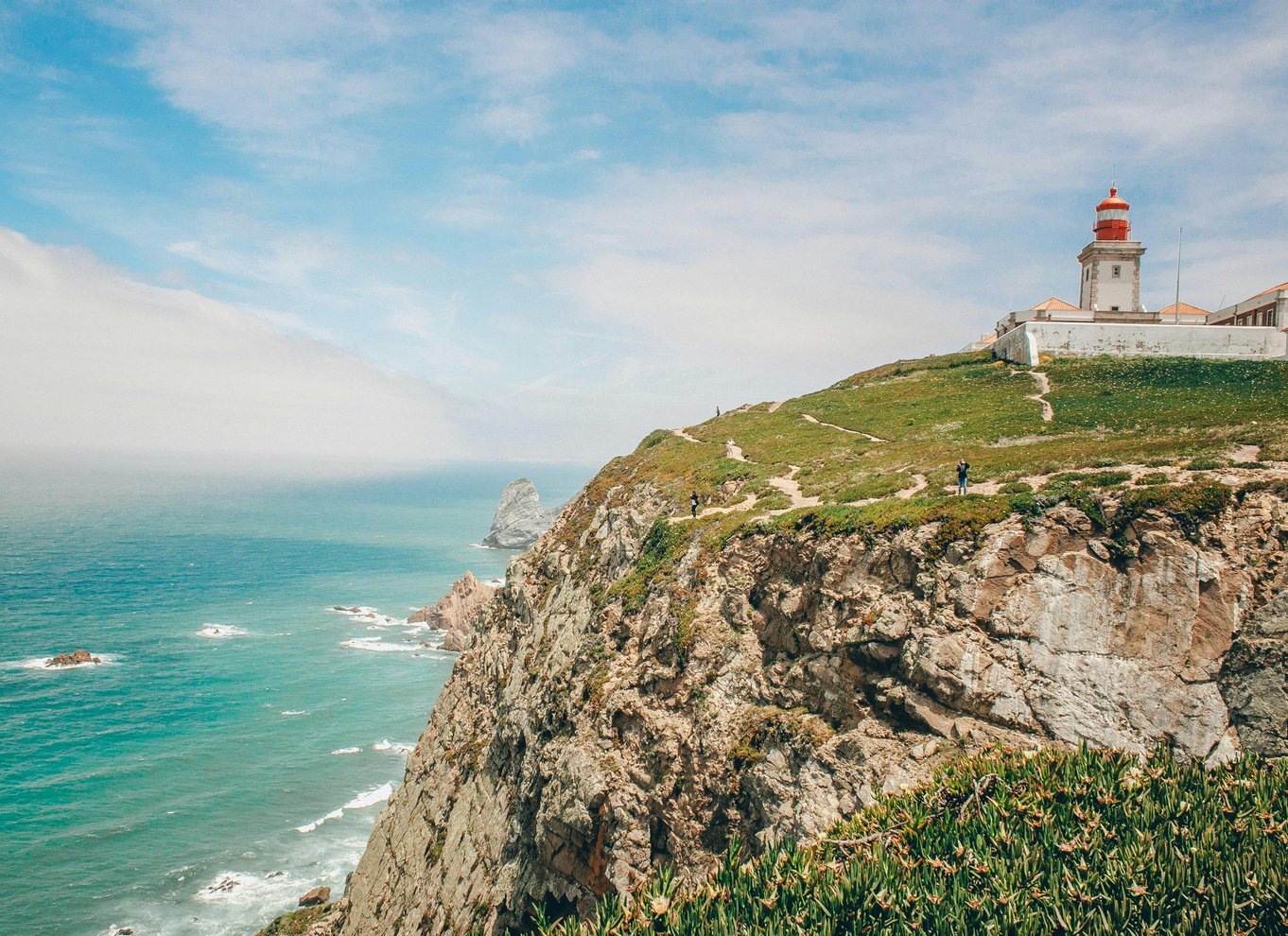 Fra Lissabon: Sintra, Pena, Regaleira, Kap Roca og Cascais