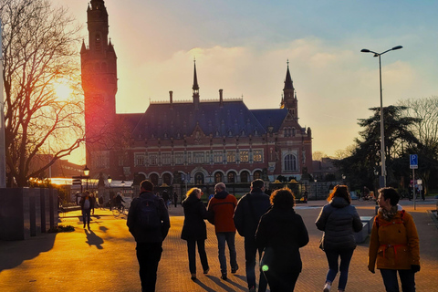 Centre The Hague On Foot with Wonderful Storyteller - 2hr Enter The Hague On Foot with Wonderful Storyteller - 2hr