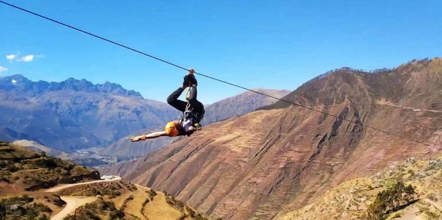 Cuzco: Zip line in the Sacred Valley
