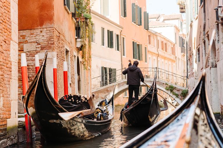 Venice: St. Mark's Basilica, Doge's Palace & Gondola Ride Private: Doge's Palace, Gondola Ride & St. Mark's Basilica