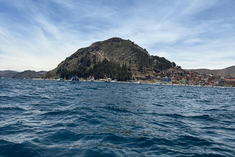 Copacabana et l'île du soleil - journée complète