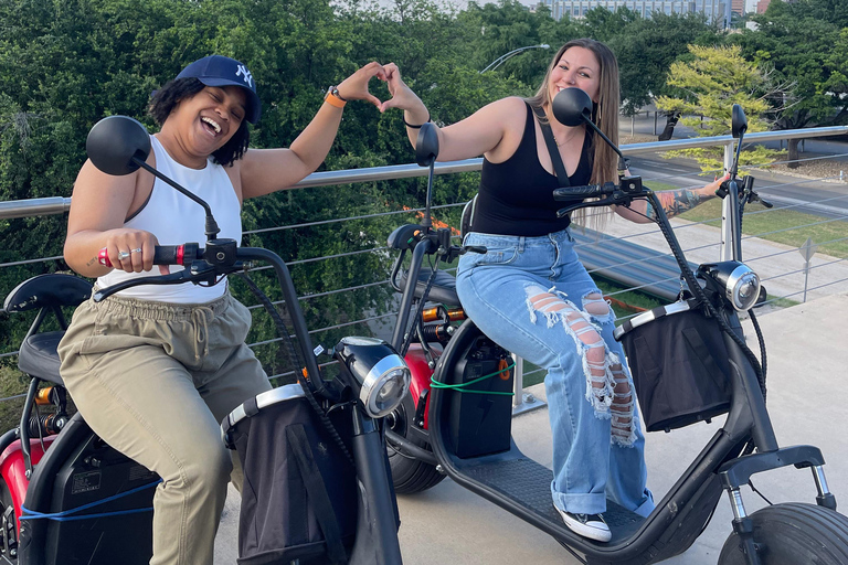 Dallas: 2-Hour E-Scooter Rental with Helmet and Lock