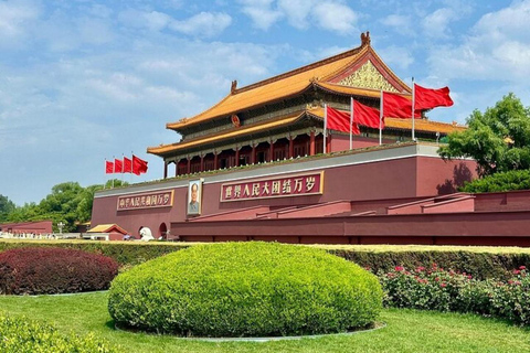 National Museum of China & Tiananmen Square Entry National Museum: 11:00 -13:30