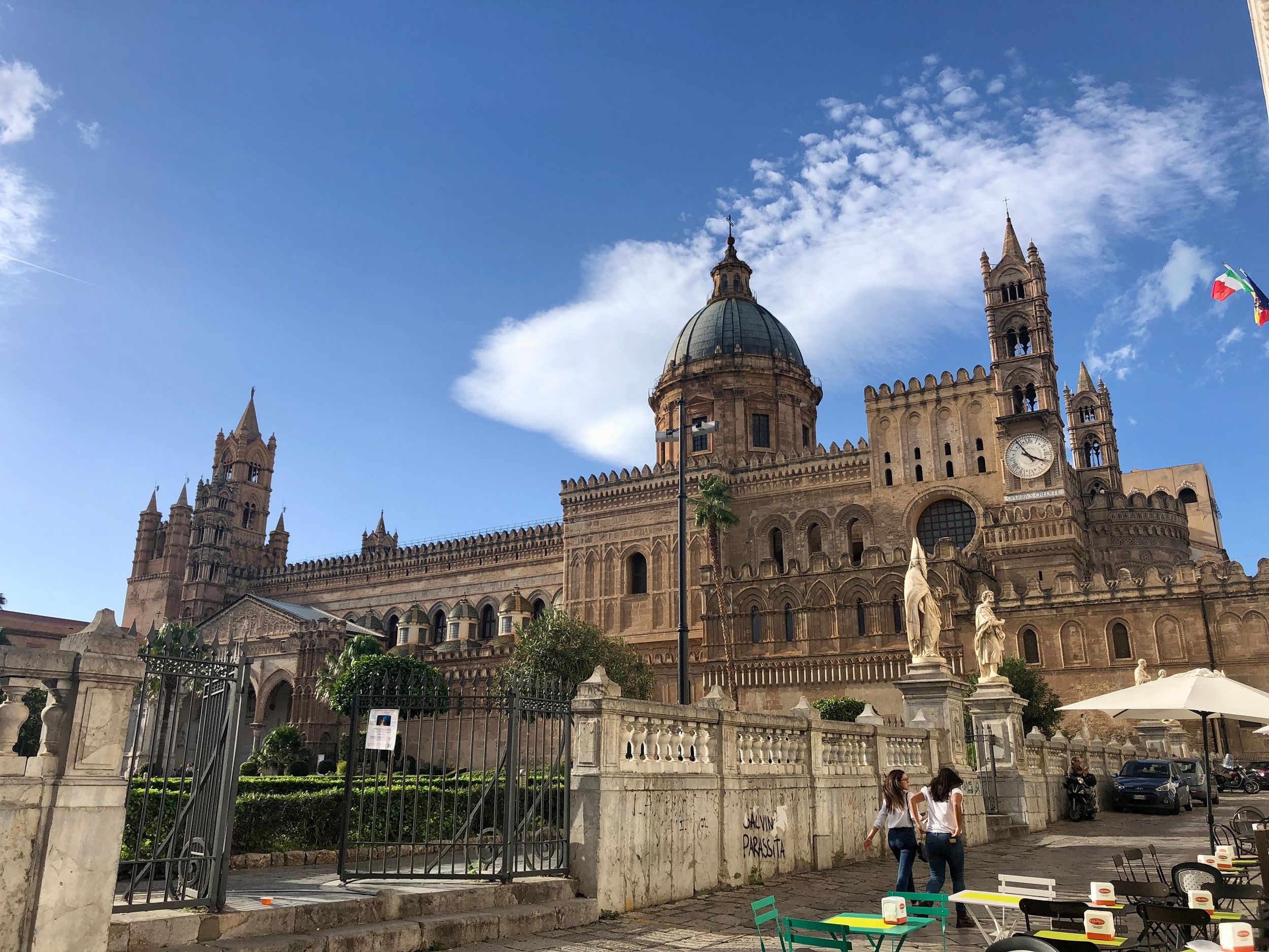 Von Cefalù: Geführter Rundgang durch Palermo mit Street Food