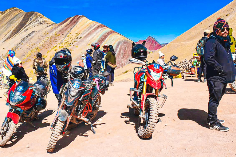 ATV Tour in Rainbow Mountain en Red Valley+FoodCusco: ATV Tour in Rode Vallei en Regenboogberg