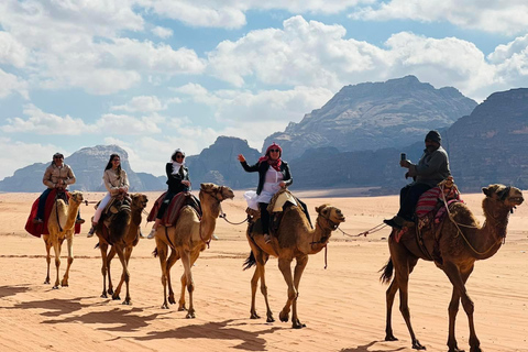 Wadi Rum: 1 Hour Camel Ride with a Bedouin Guide Wadi Rum: 4 Hour Camel Ride with a Bedouin Guide and Tea