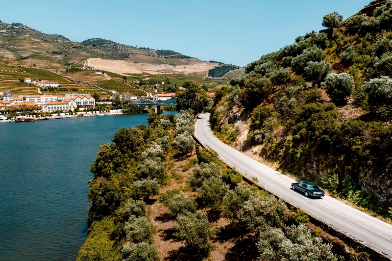 Dolina Douro: wycieczka z przewodnikiem, rejs statkiem i lunch Michelin