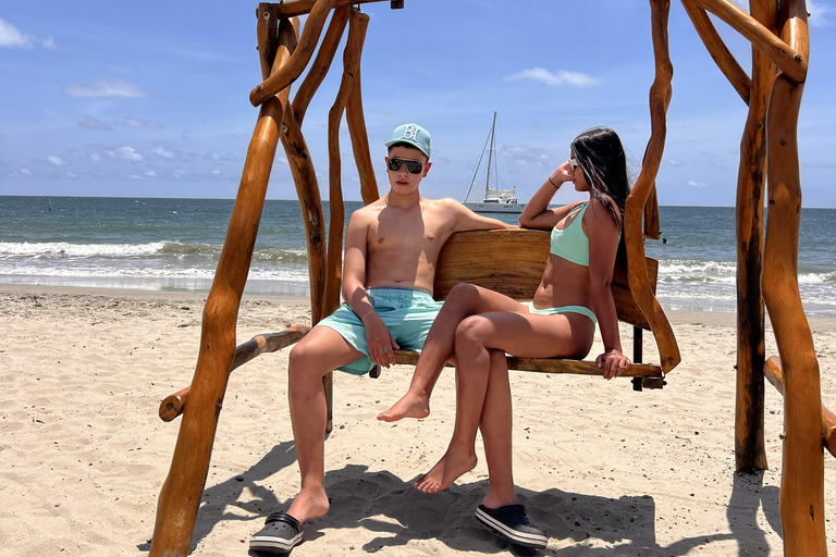 Cartagena: Luxury Day at Tierra Bomba in Ancestral Lounge with Lunch