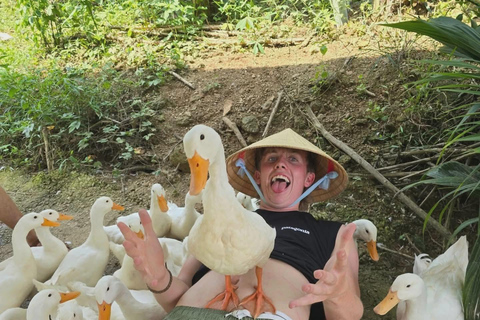 Hoi An: Funny Duck Stop Countryside Fun Farm Visit