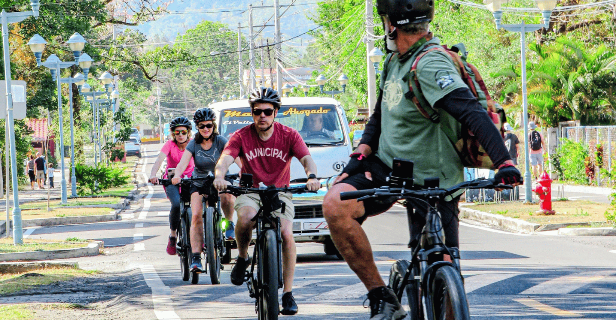 Private Guided Tour, Discover El Valle de Anton on E-Bike