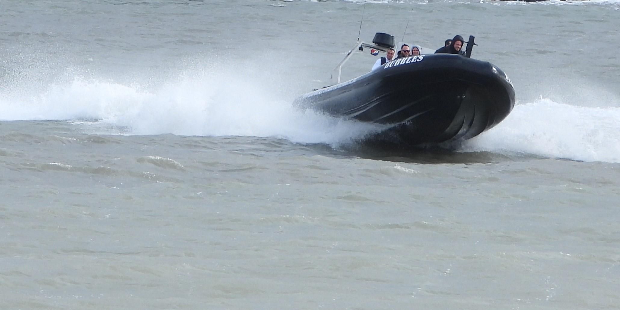 Den Haag: Powerboat Tour Scheveningen