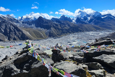 Everest Base Camp buiten de gebaande paden met Gokyo Trek