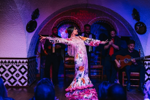 Barcelona: Flamenco Show at Tablao Flamenco Cordobes Tapas Tasting, Drink, and Flamenco Show