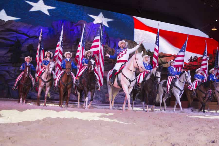 Branson: Dolly Parton's Stampede Dinner Show Eintrittskarte. Foto: GetYourGuide Branson: Dolly Parton's Stampede Dinner Show Eintrittskarte. Foto: GetYourGuide
