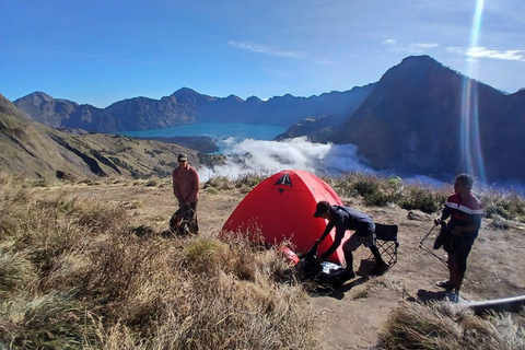 Mount Rinjani Trekking: 2-tägiges Gipfelabenteuer