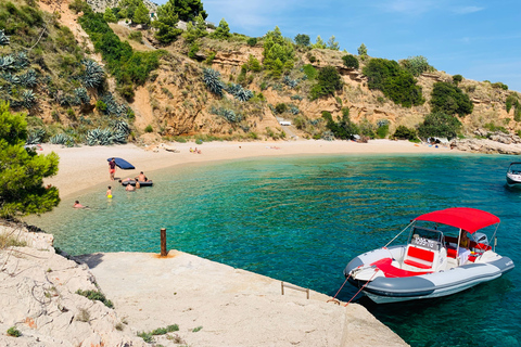 Visite d&#039;une jounée en bateau privé à Hvar et BračVisite privée d&#039;une journée en bateau rapide à Hvar et Brač au départ de Split