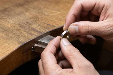 Unawatuna: Evening Ring-Making & Village Dinner