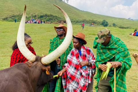 From Kigali: Bigogwe Cow Experience, Hiking & farm with Meal