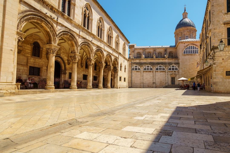 Dubrovnik: Old Town, Fortified Walls & Stradun Walking Tour Shared Tour with One-Day DU Pass