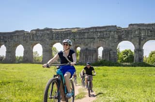 Rom: Via Appia & Aquädukte E-Bike-Tour (Katakomben & Essen)
