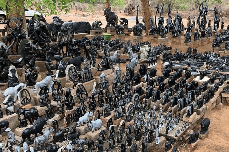 Victoria Falls: Curio Concierge Transfer and Packaging