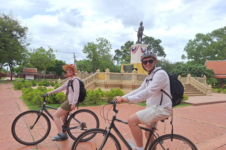 Ayutthaya: In-Depth History Bike Tour