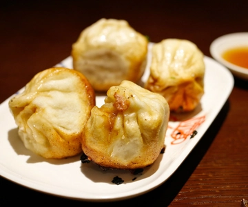 Shanghai: 3-Hour Local Food Tasting Tour