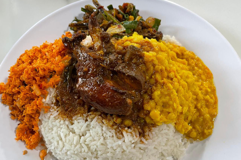 Kandy: Street Food, Tea Plantation, and Wood Art Tour