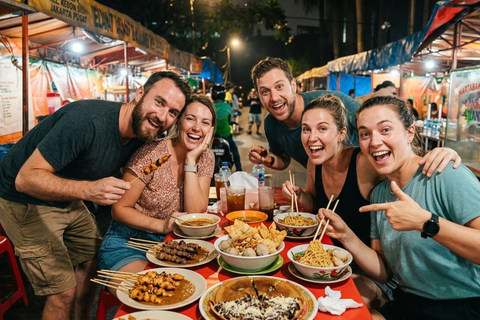 Jakarta Sunset, Chinatown & Night Food Walk Jakarta: Chinatown and Kota Tua Evening Walking Tour