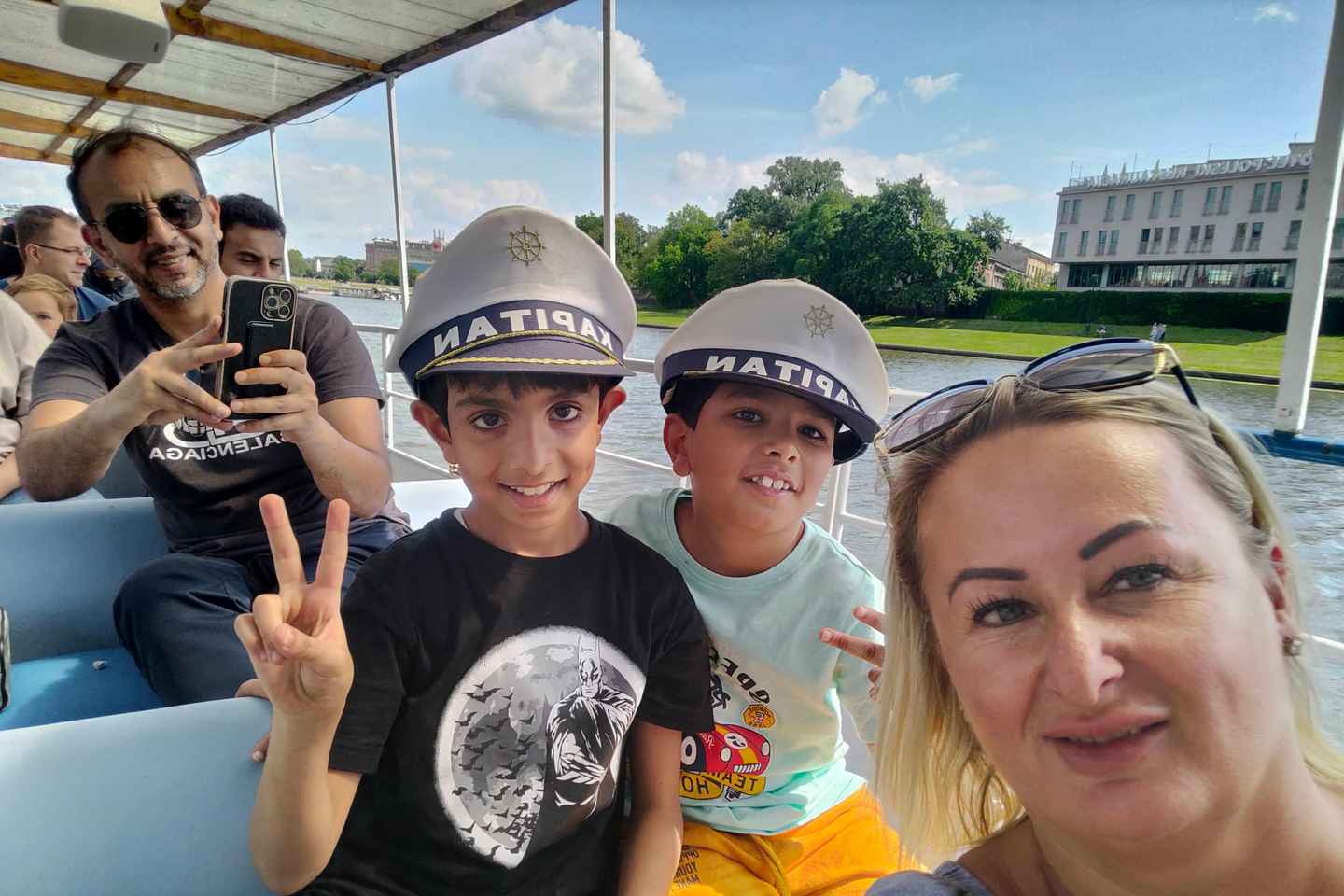 Krakow: Vistula River Cruise with Historical Views