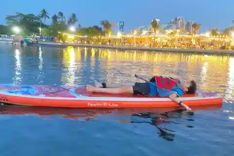 From Ho Chi Minh City: Street Food & Kayak On Saigon River