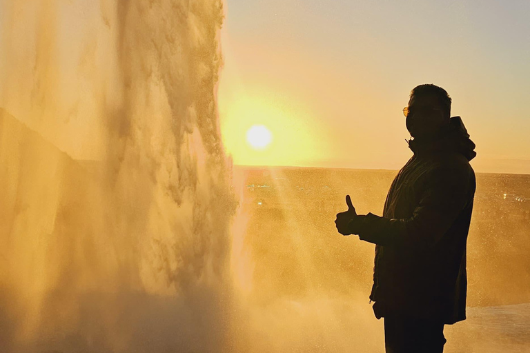 Private Tagestour an der Südküste mit GletscherwanderungPrivate Tagestour an die Südküste mit Gletscherwanderung
