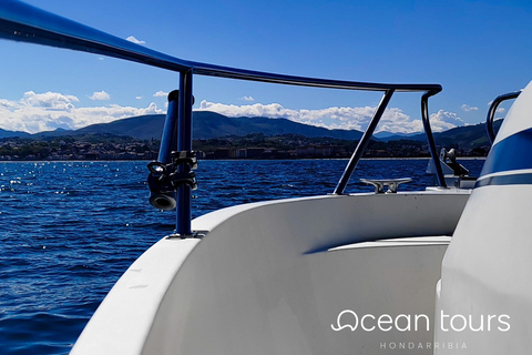 Get to know Hondarribia by sea. Audio-guided boat tour