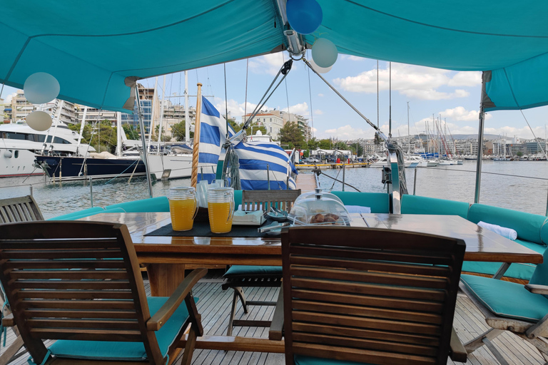 Athens: Agistri and Aegina Yacht Tour with Lunch &amp; Swimming